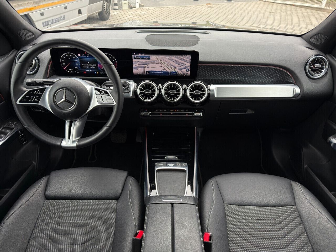 Zdj&eogon;cie pojazdu 6 / 6