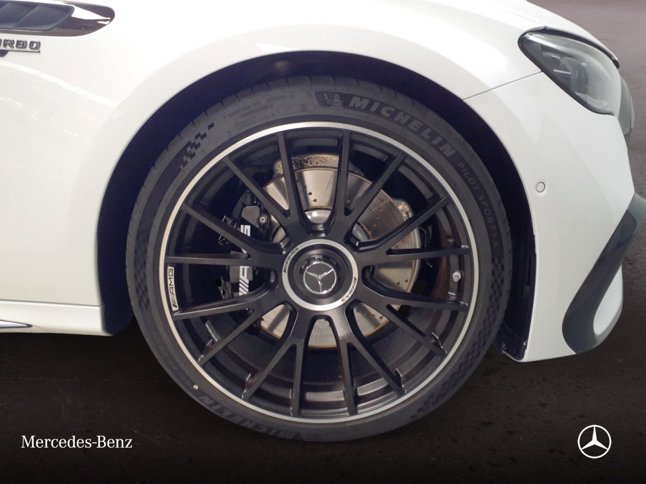 Mercedes-Benz E-Klasse – Bild 13