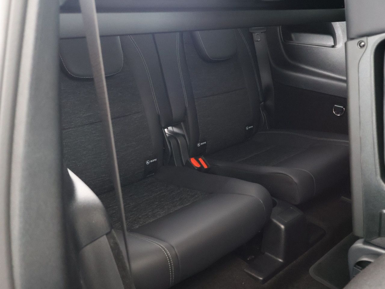 Mercedes-Benz GLB – Bild 20
