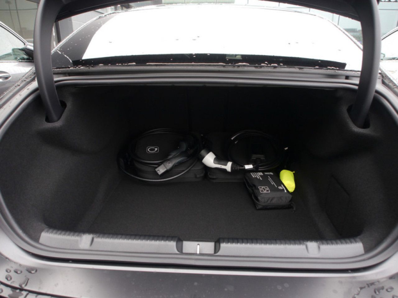 Mercedes-Benz EQE – Bild 10