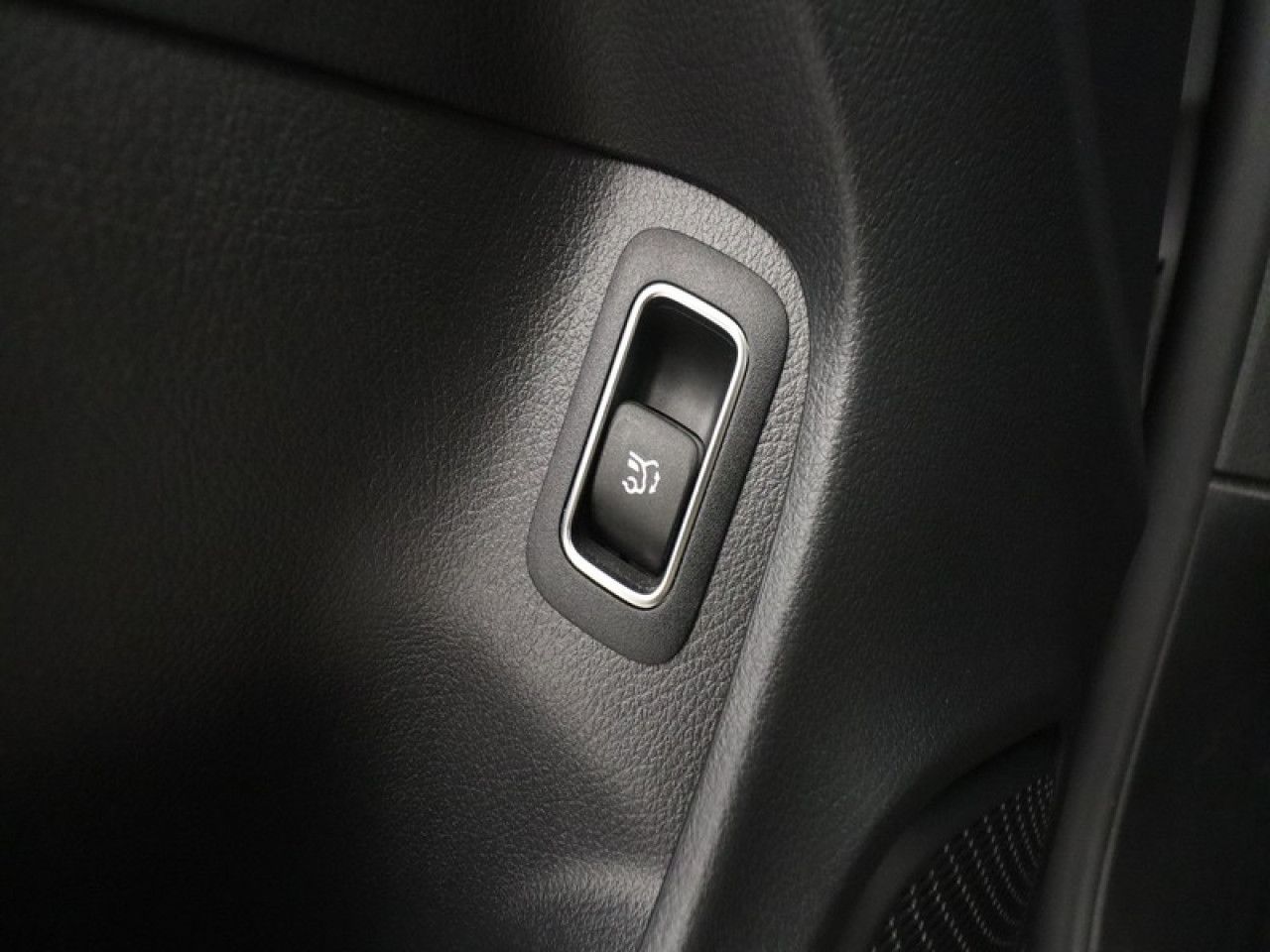 Imagem do veículo 12 / 17