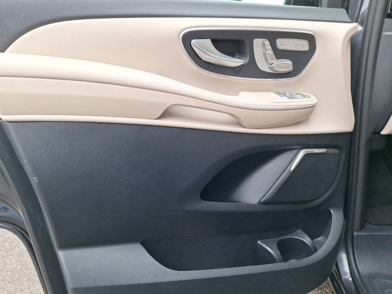 Fahrzeugbild 10 / 23