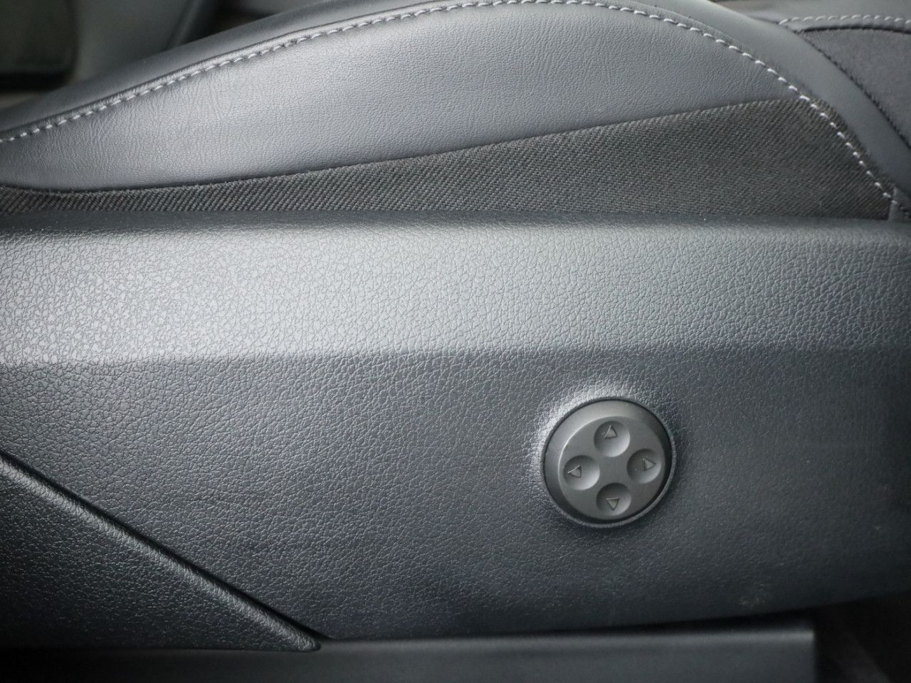 Fahrzeugbild 28 / 28