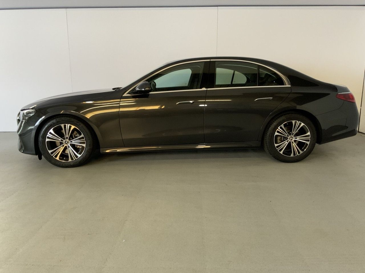Mercedes-Benz E-Klasse – Bild 3