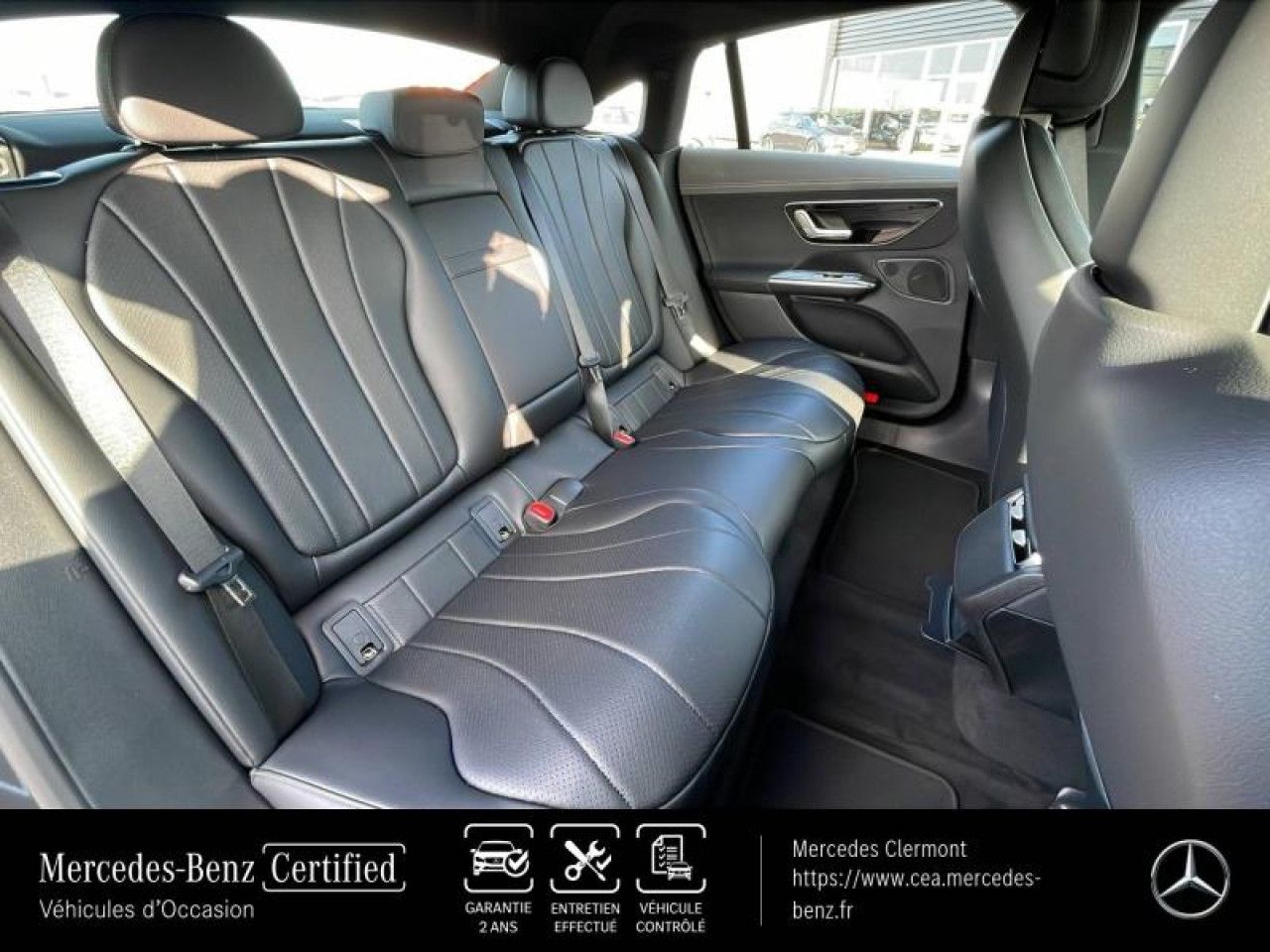 Photo du v&eacute;hicule 12 / 18