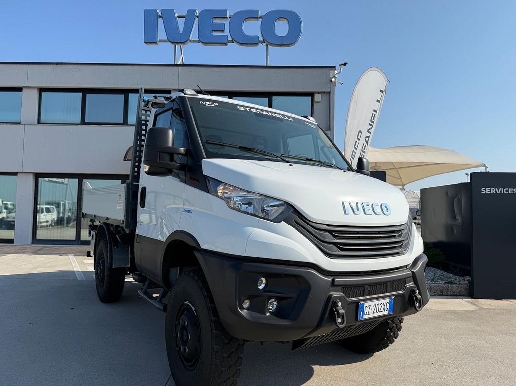 IVECO | DAILY 35S18 H 4X4 RIB. TRILATERALE