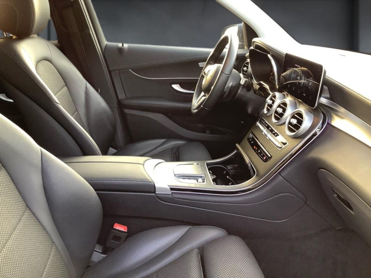 Fahrzeugbild 16 / 19