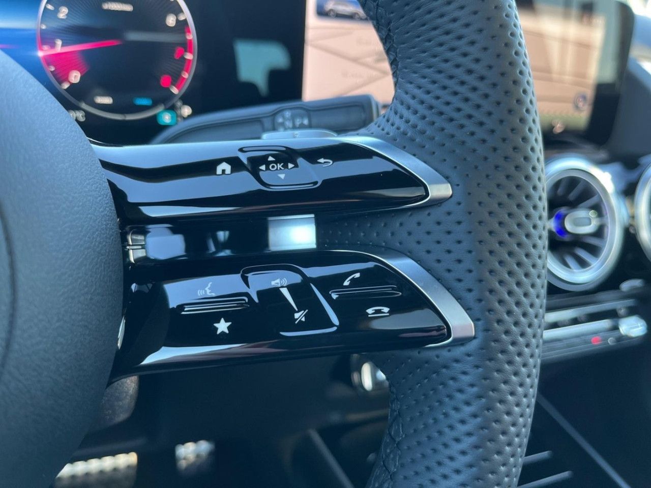 Mercedes-Benz GLA – Bild 23
