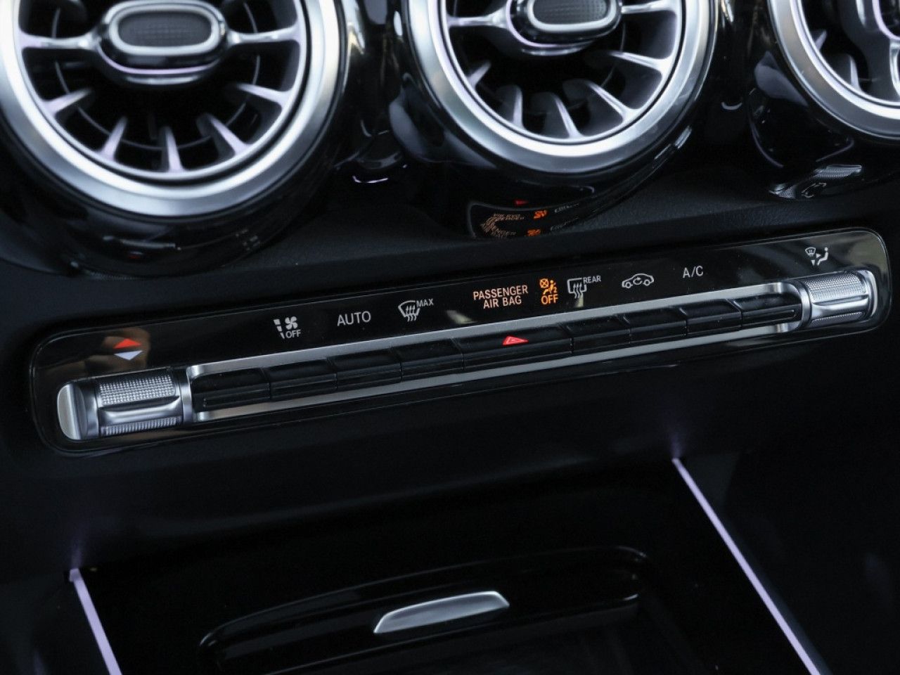 Mercedes-Benz GLB – Bild 17