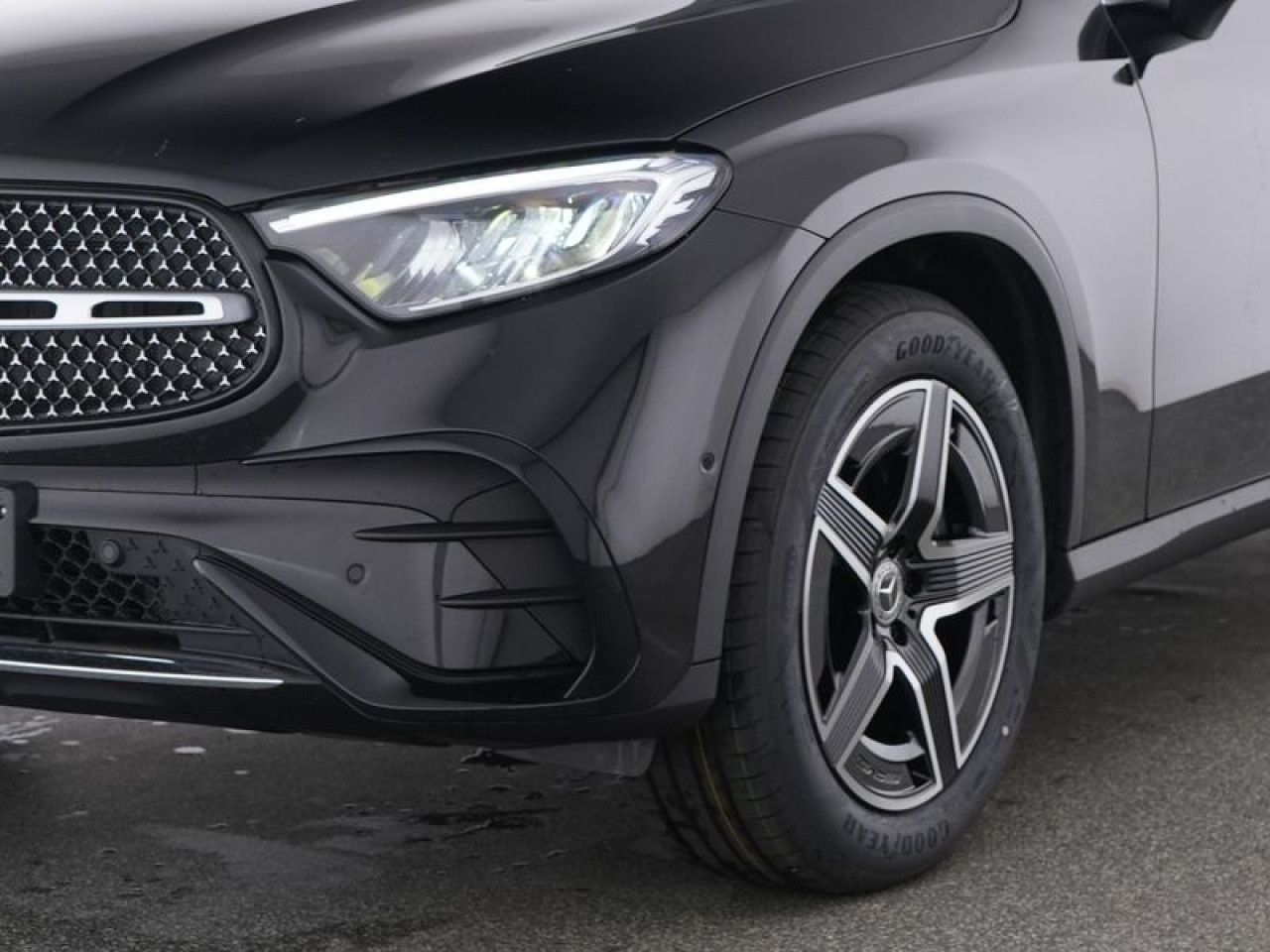 Mercedes-Benz GLC – Bild 3