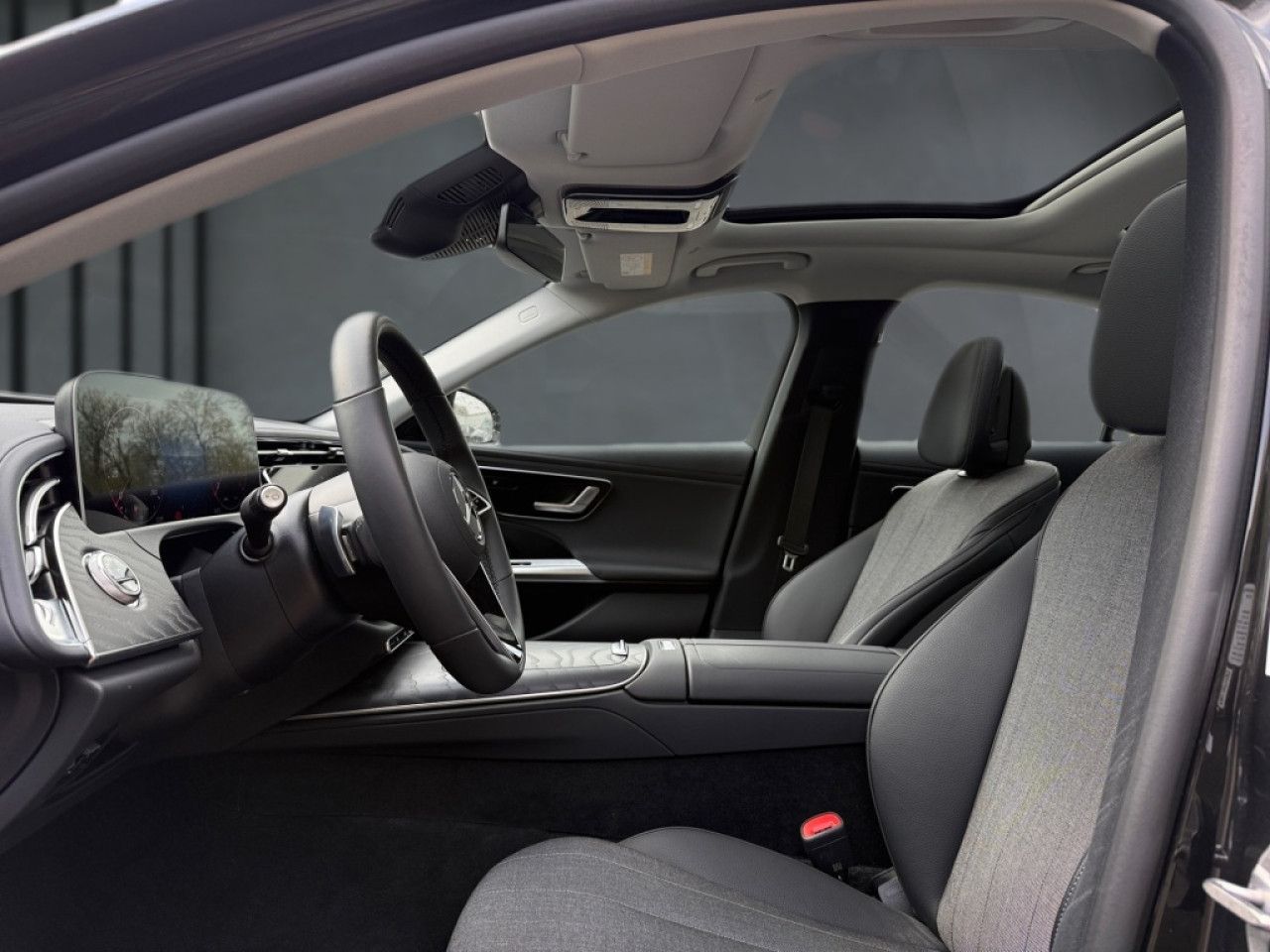 Mercedes-Benz E-Klasse – Bild 5