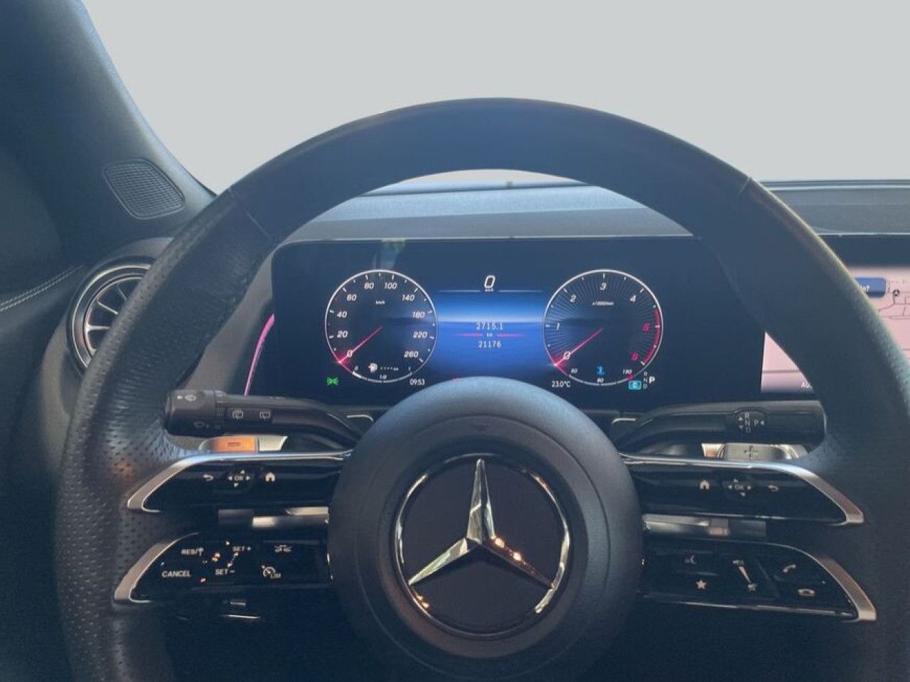 Mercedes-Benz GLB – Bild 17