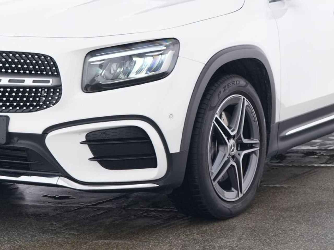 Mercedes-Benz GLB – Bild 2