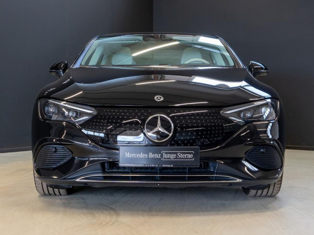 Mercedes-Benz EQE – Bild 2