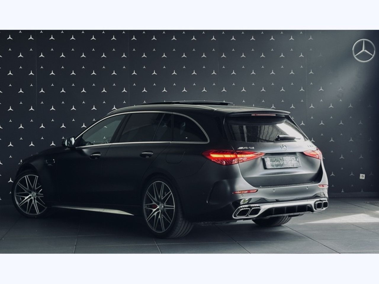 Photo du v&eacute;hicule 7 / 18