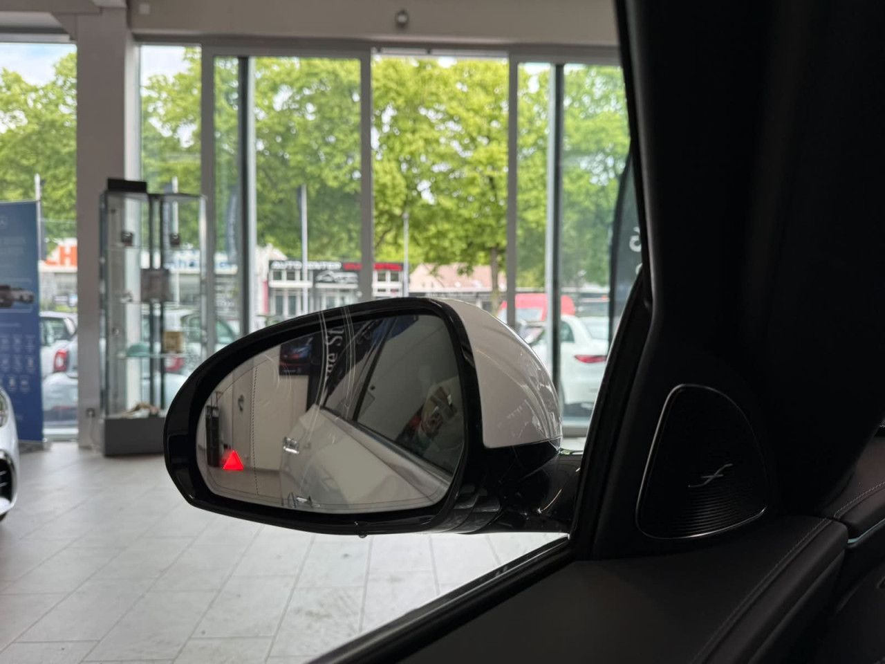 Mercedes-Benz E-Klasse – Bild 27