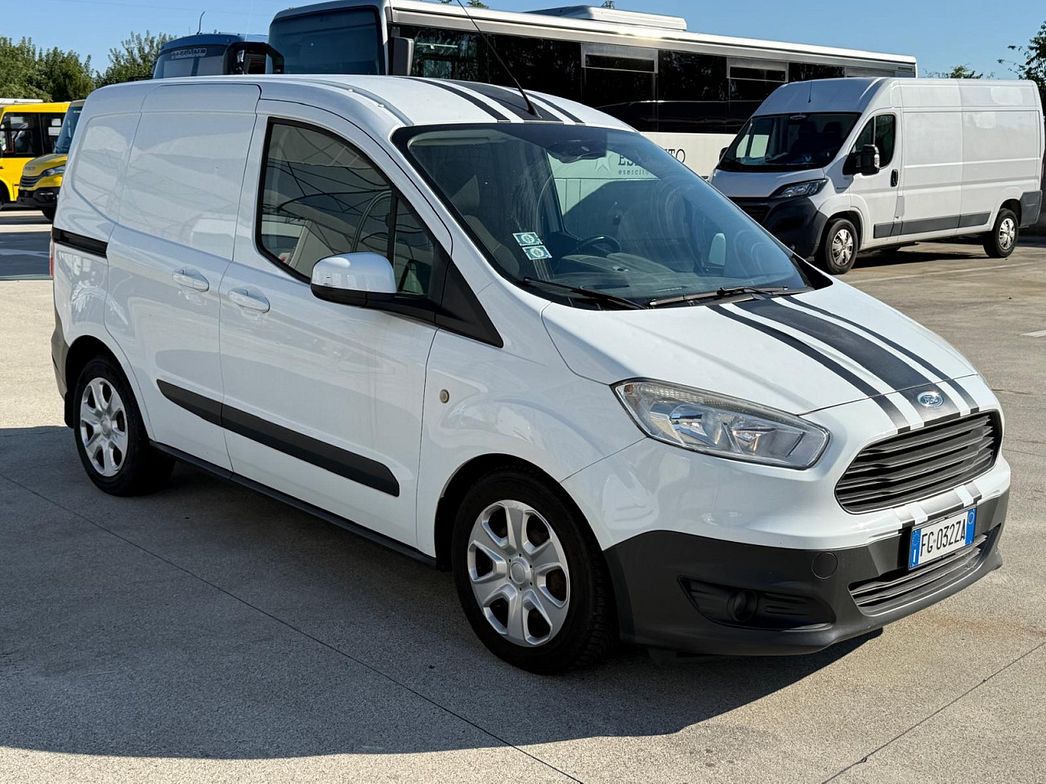 Ford | TRANSIT COURIER