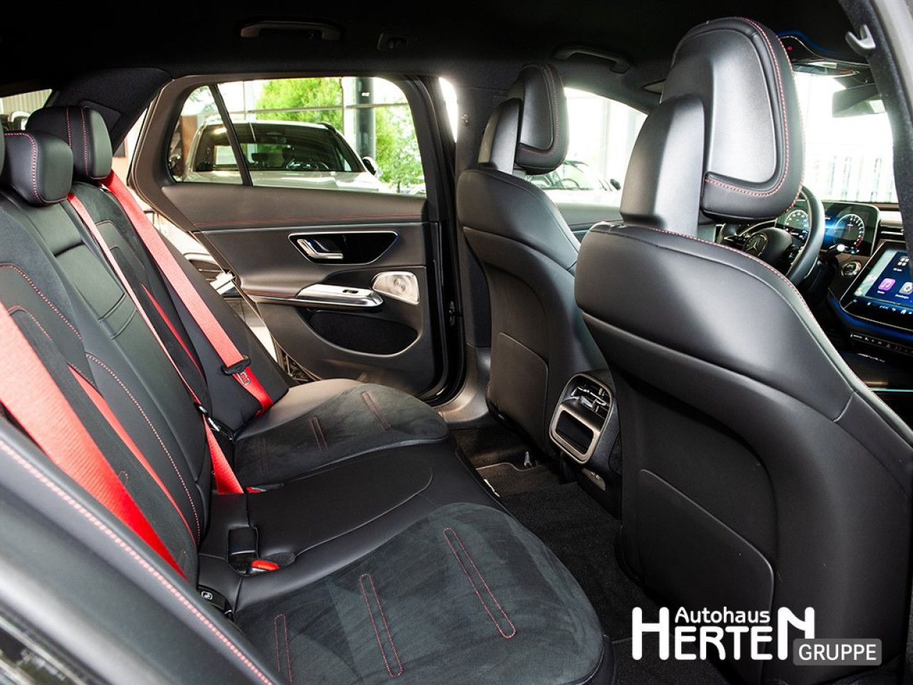 Mercedes-Benz E-Klasse – Bild 17