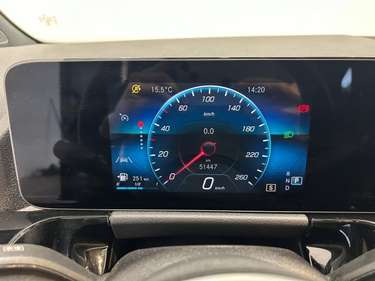 Photo du v&eacute;hicule 8 / 18