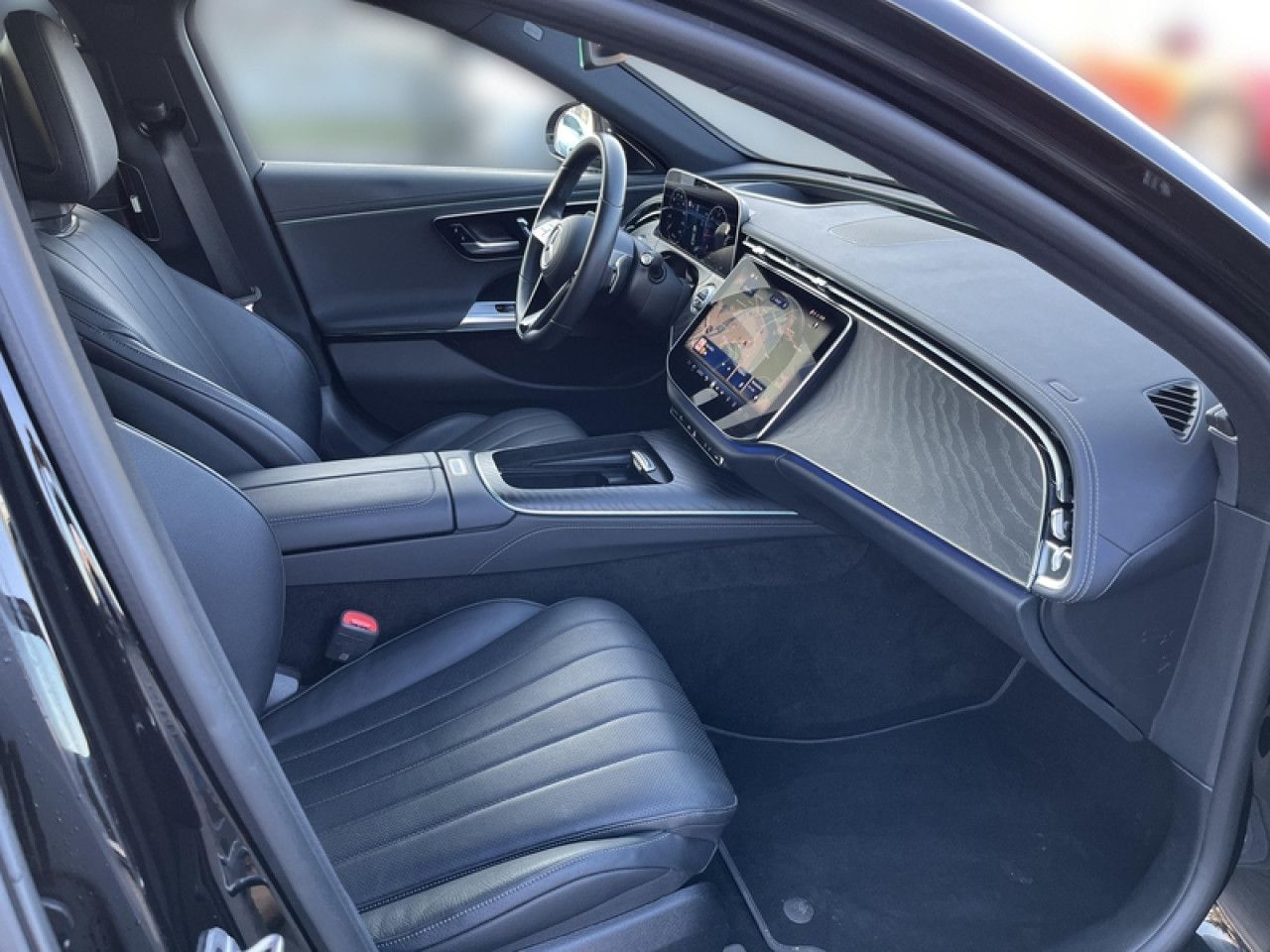 Zdjęcie pojazdu 8 / 17