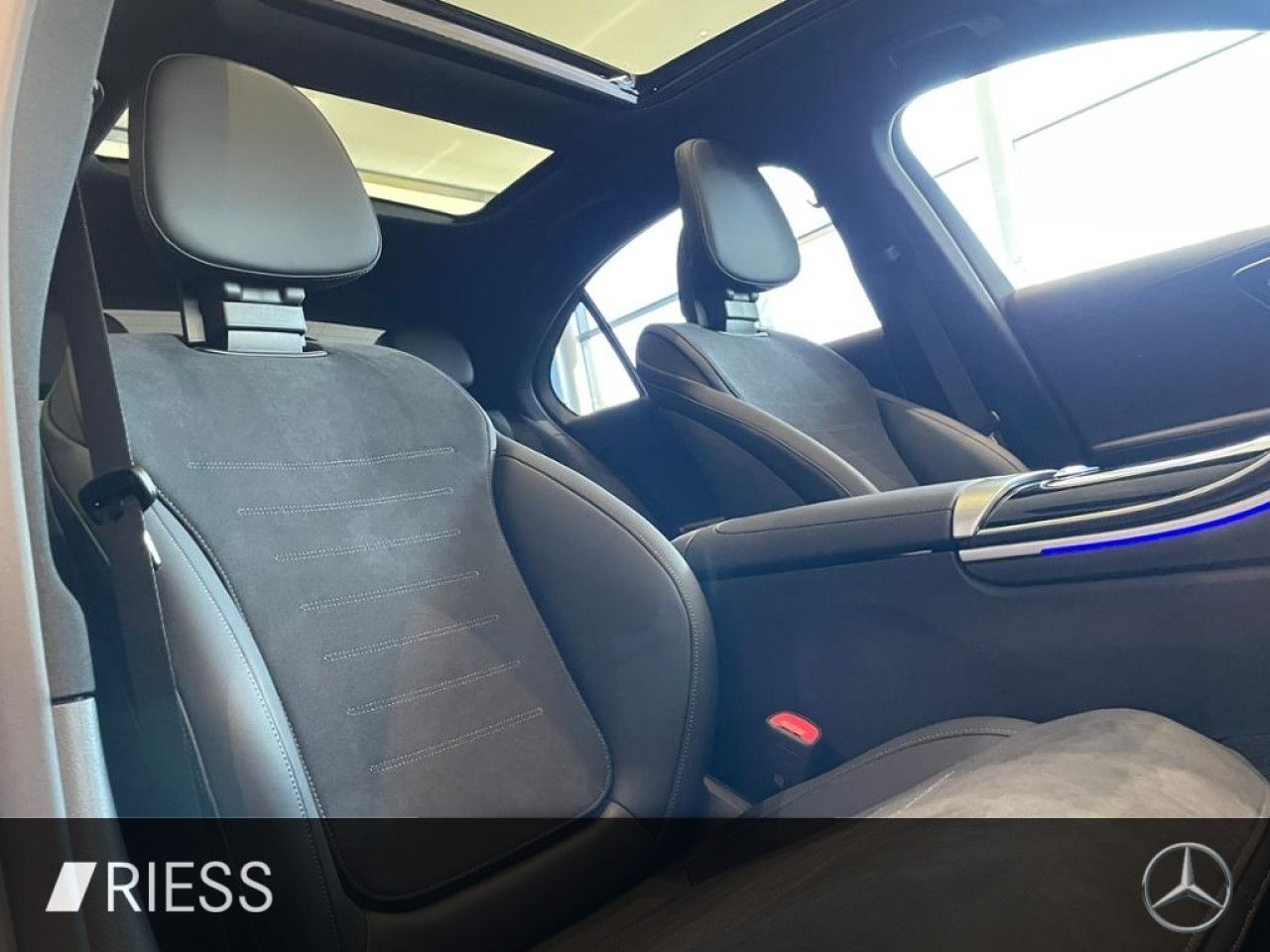Mercedes-Benz C-Klasse – Bild 10