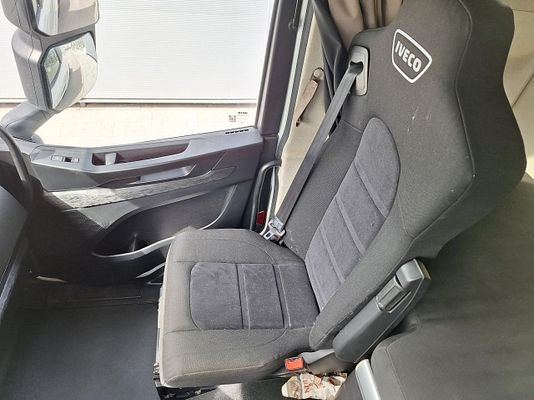 Immagine del veicolo 17 / 23