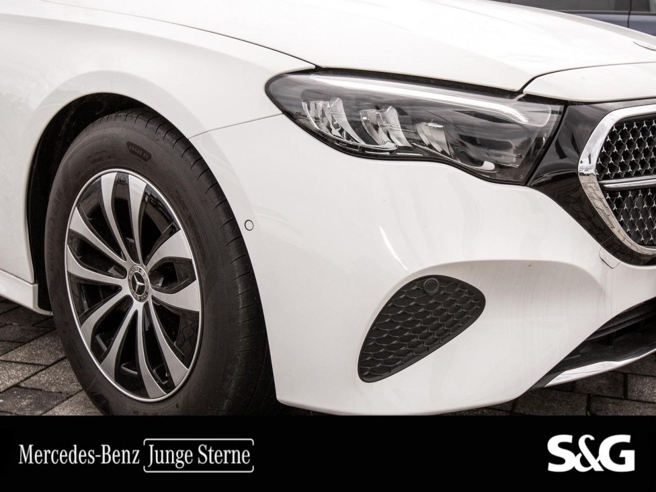 Mercedes-Benz E-Klasse – Bild 2