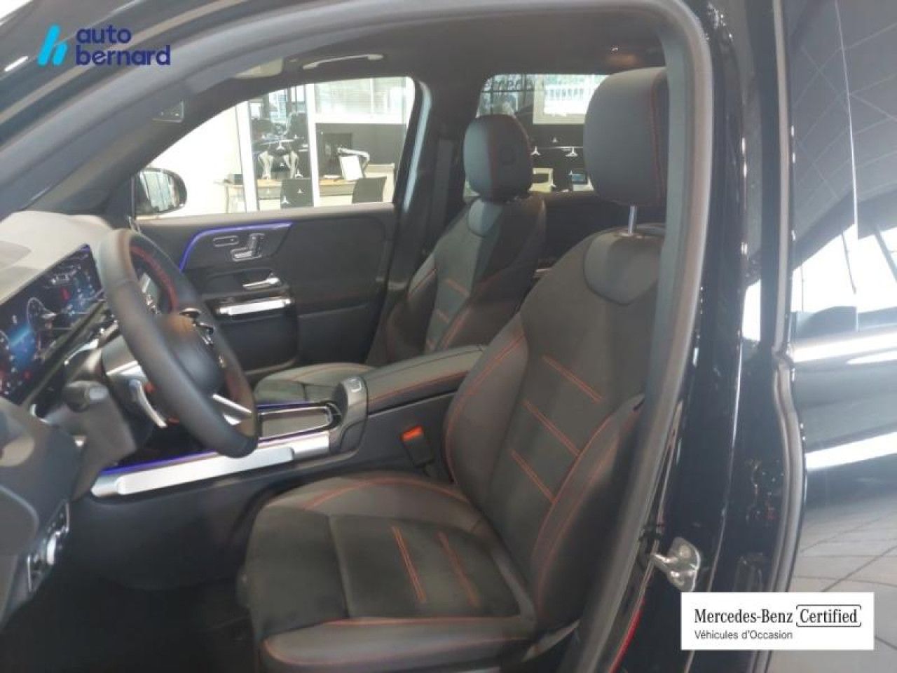 Photo du v&eacute;hicule 9 / 18