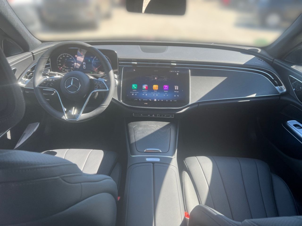Mercedes-Benz E-Klasse – Bild 9