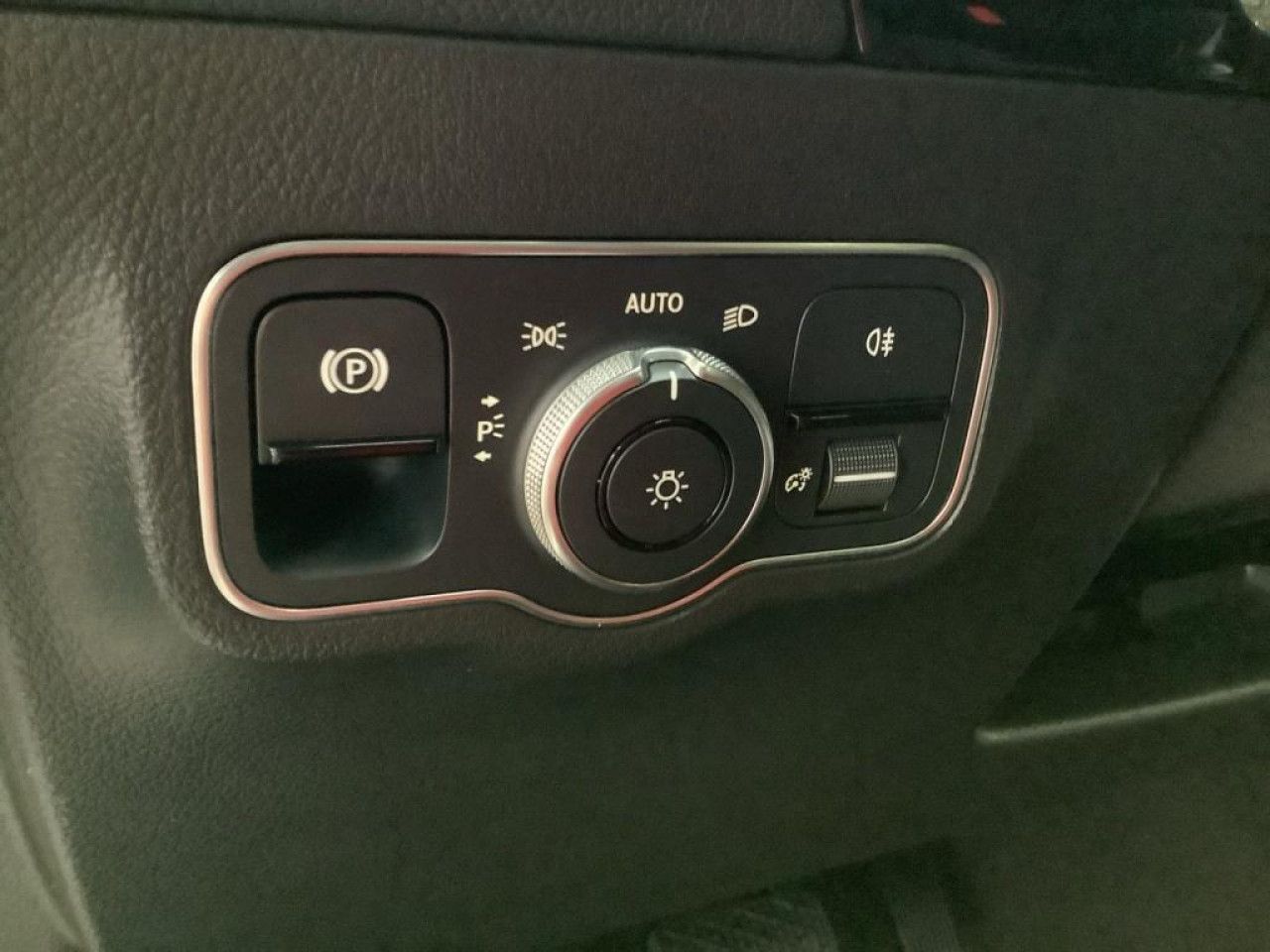 Fahrzeugbild 15 / 19