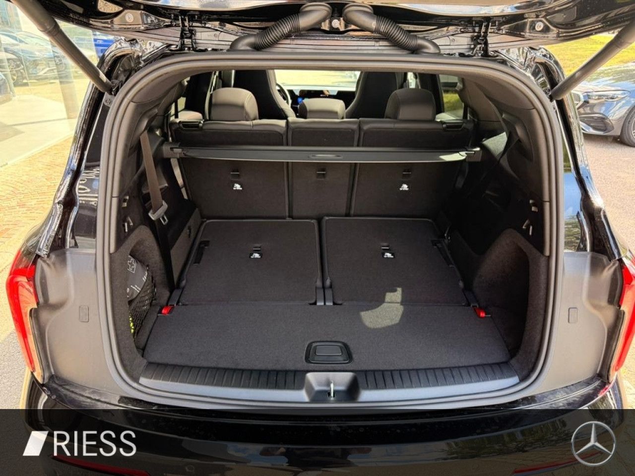 Mercedes-Benz GLB – Bild 15