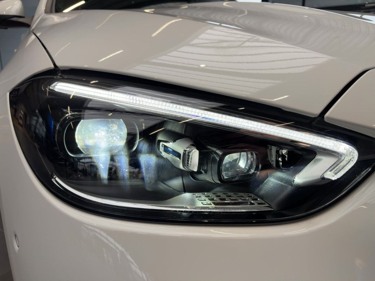 Mercedes-Benz C-Klasse – Bild 21