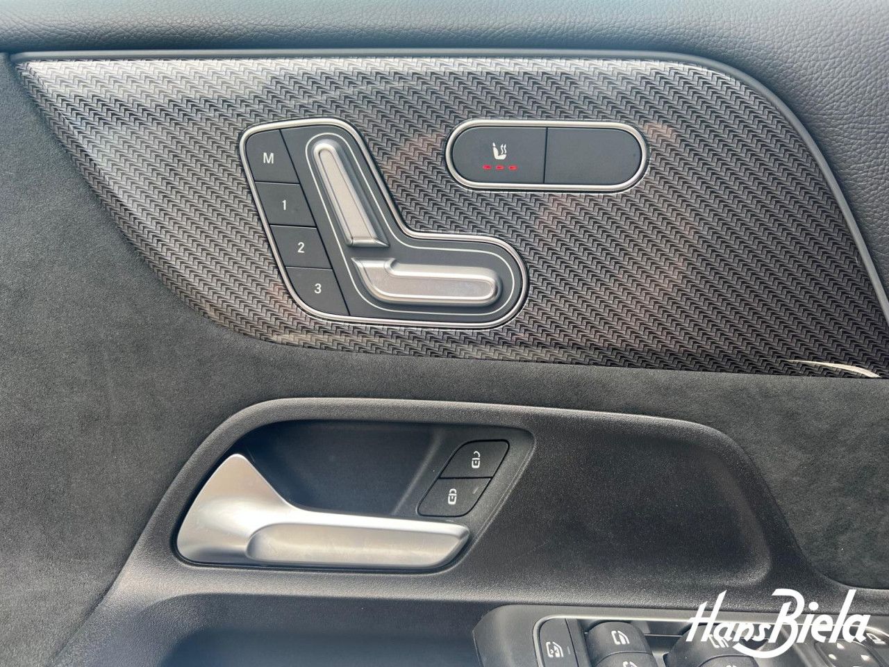 Mercedes-Benz GLB – Bild 16