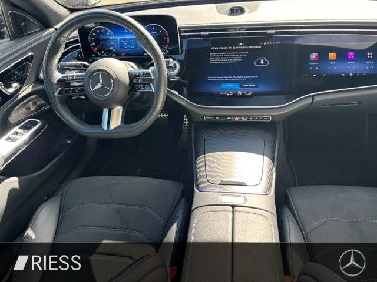 Mercedes-Benz E-Klasse – Bild 12