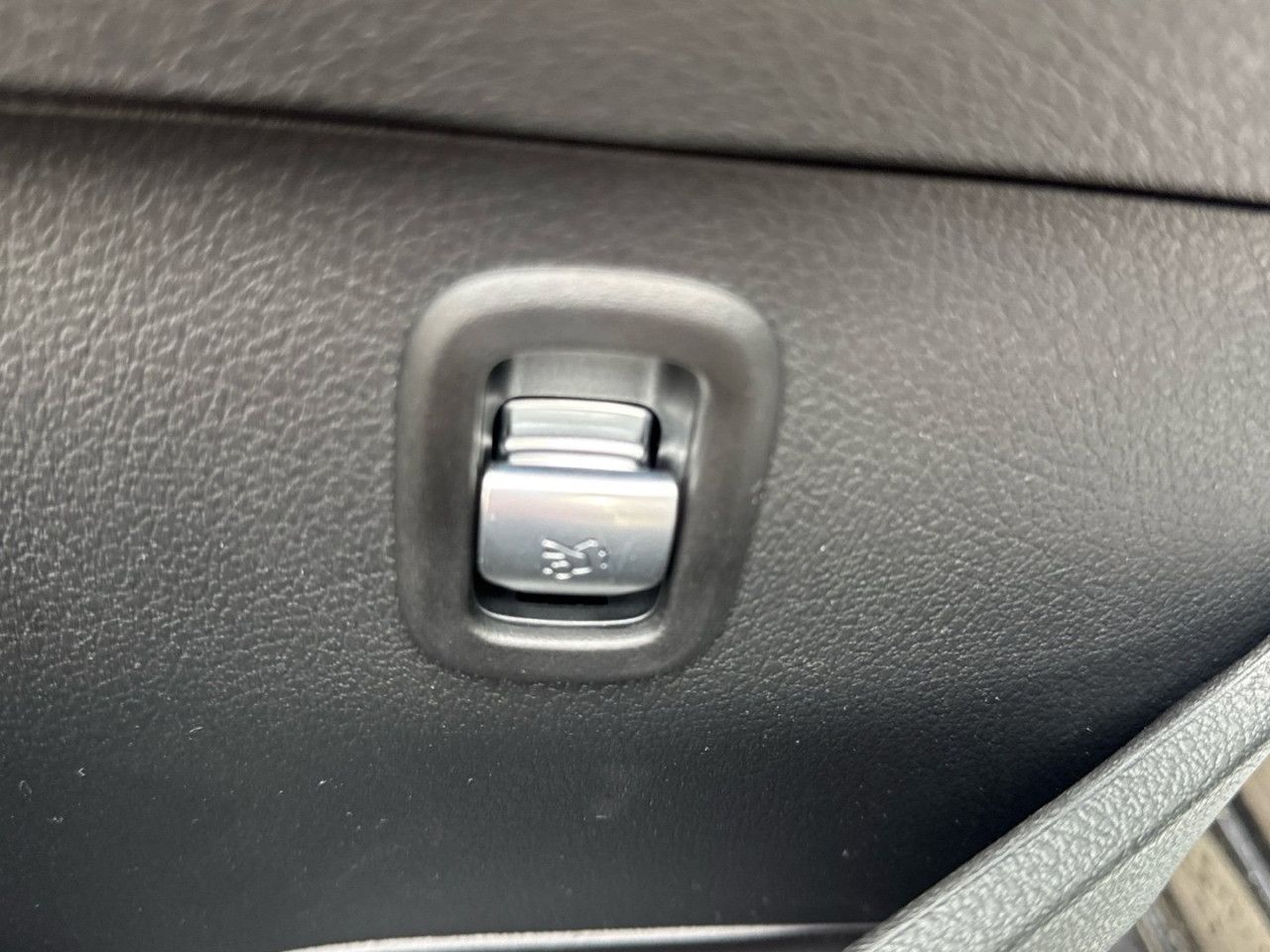 Mercedes-Benz C-Klasse – Bild 19