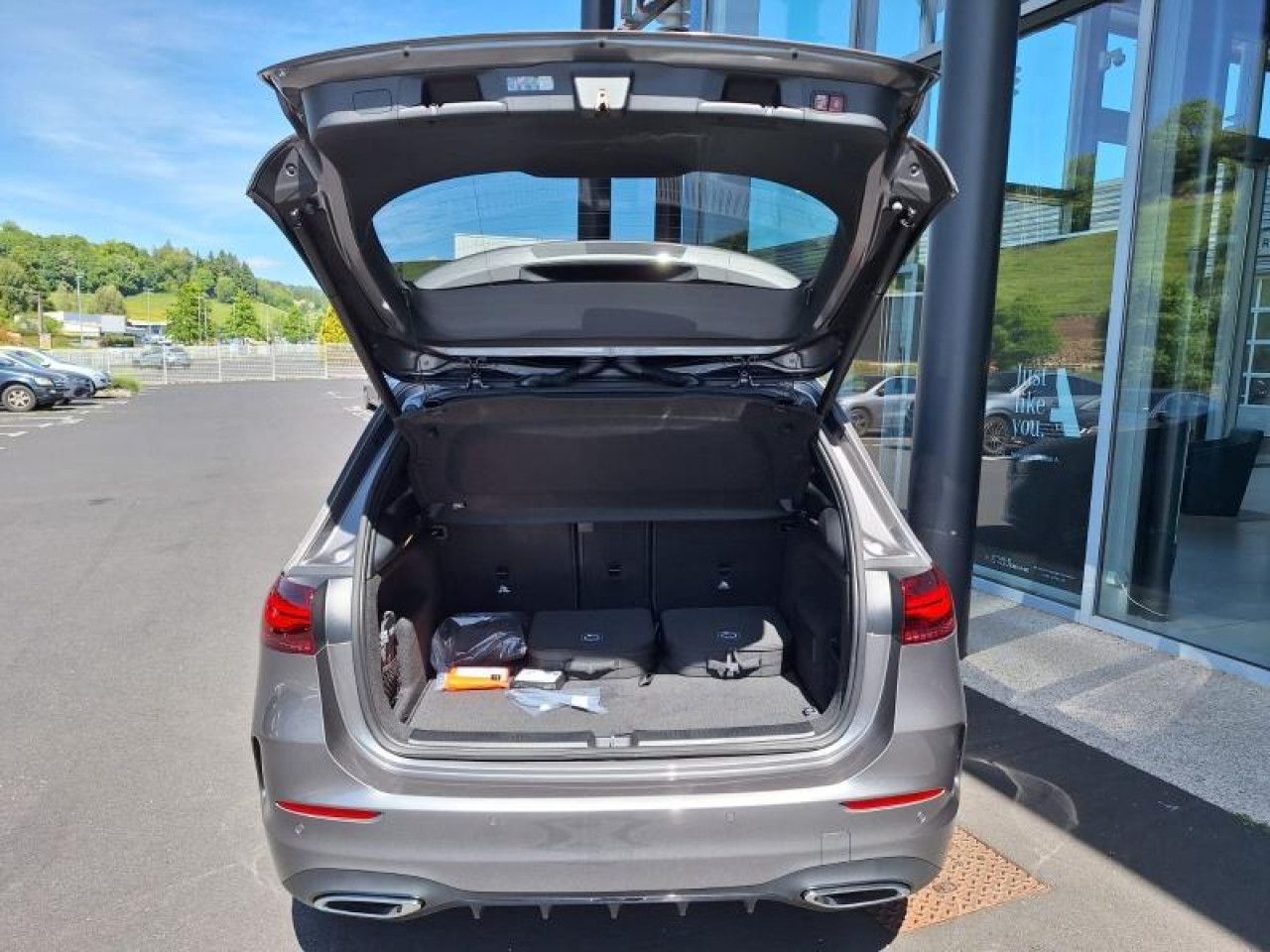 Photo du v&eacute;hicule 11 / 18