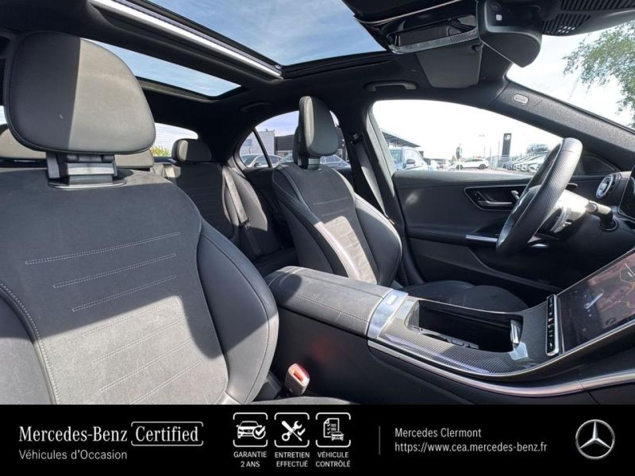 Photo du v&eacute;hicule 14 / 18