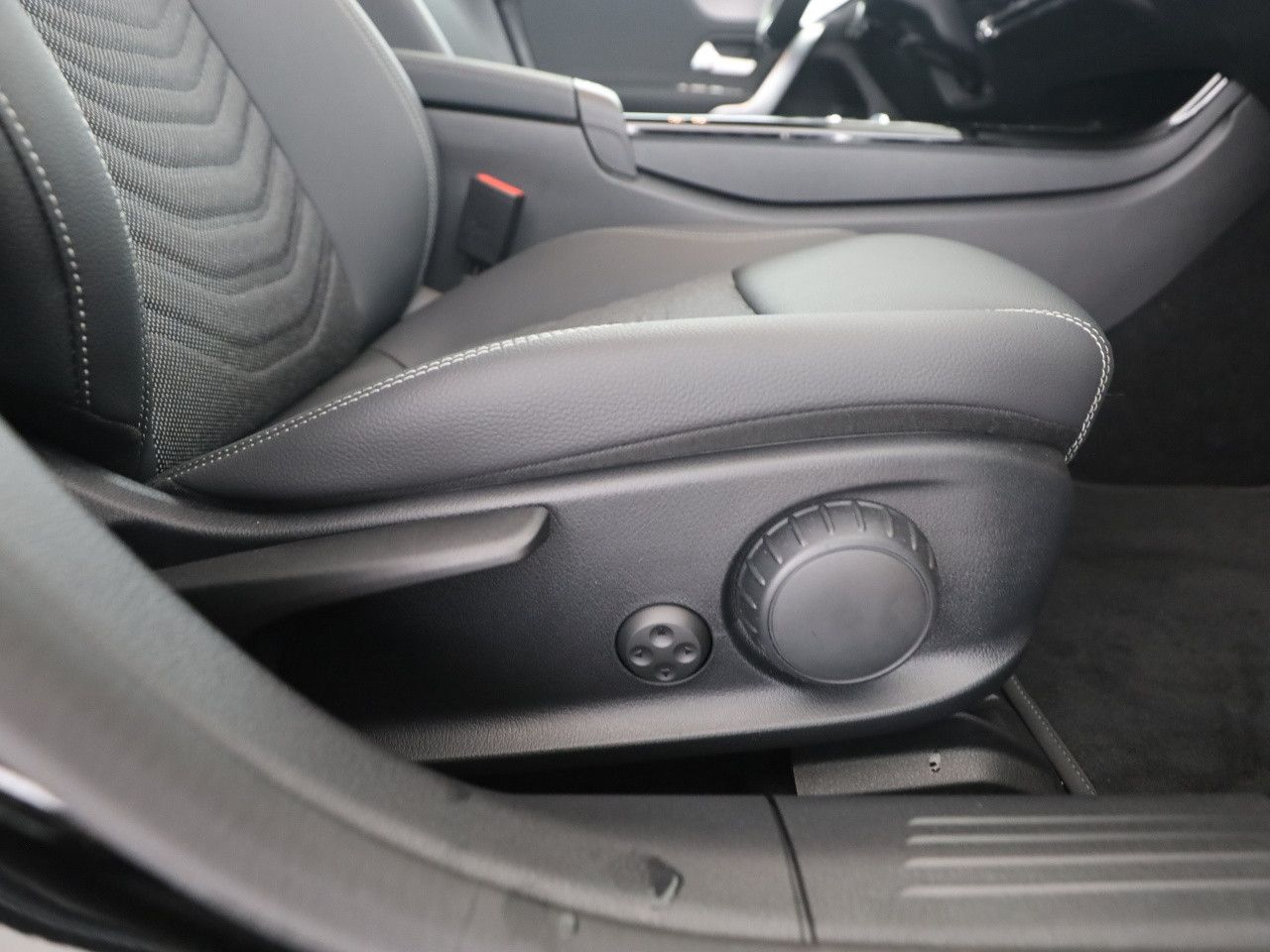 Mercedes-Benz A-Klasse – Bild 16