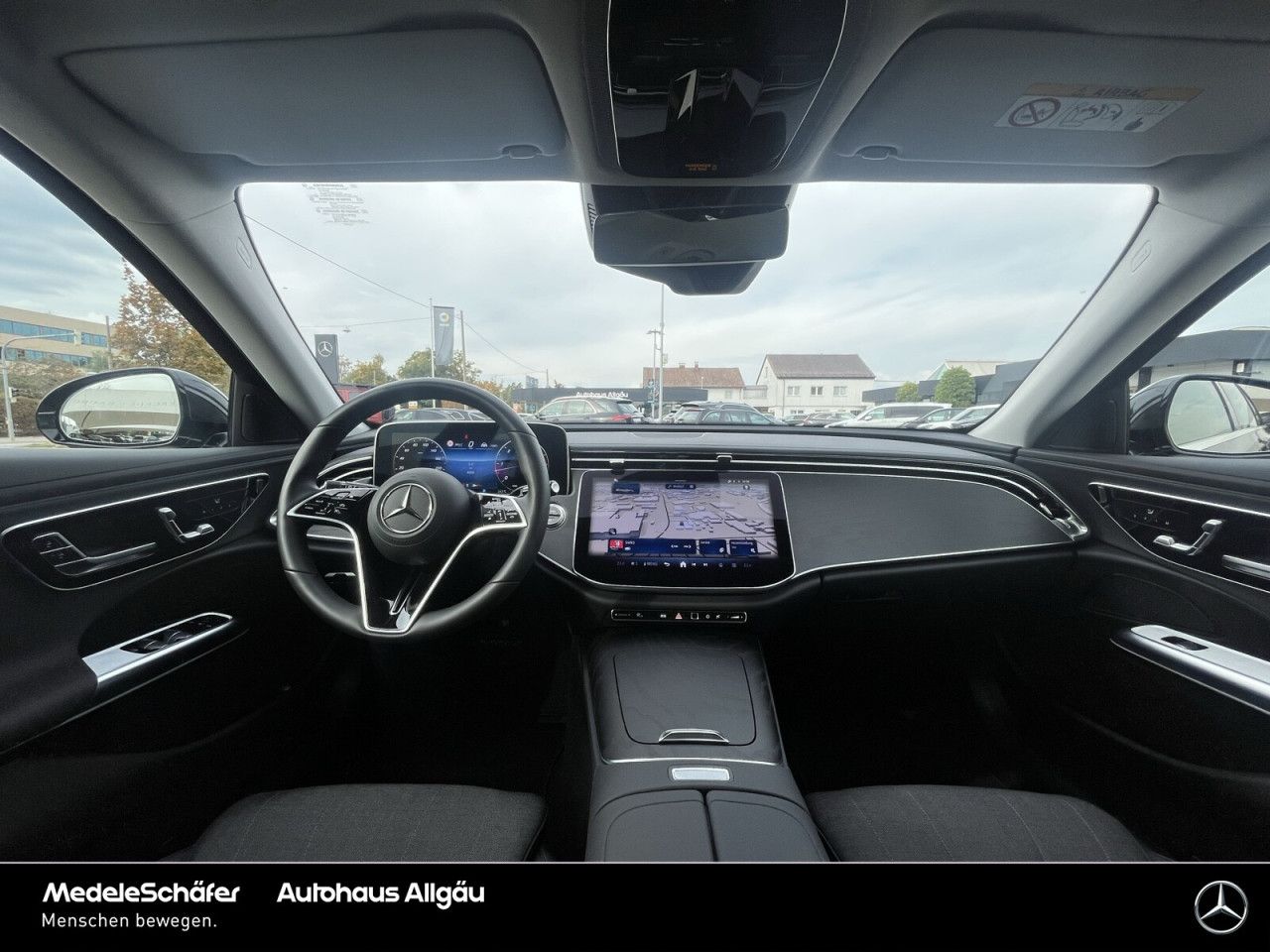 Mercedes-Benz E-Klasse – Bild 13