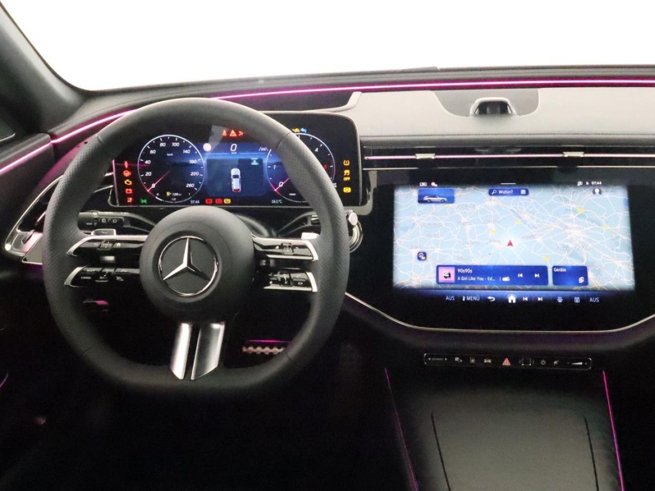 Mercedes-Benz E-Klasse – Bild 10