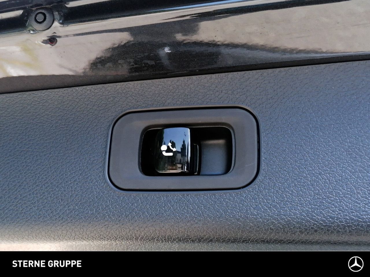 Mercedes-Benz E-Klasse – Bild 14