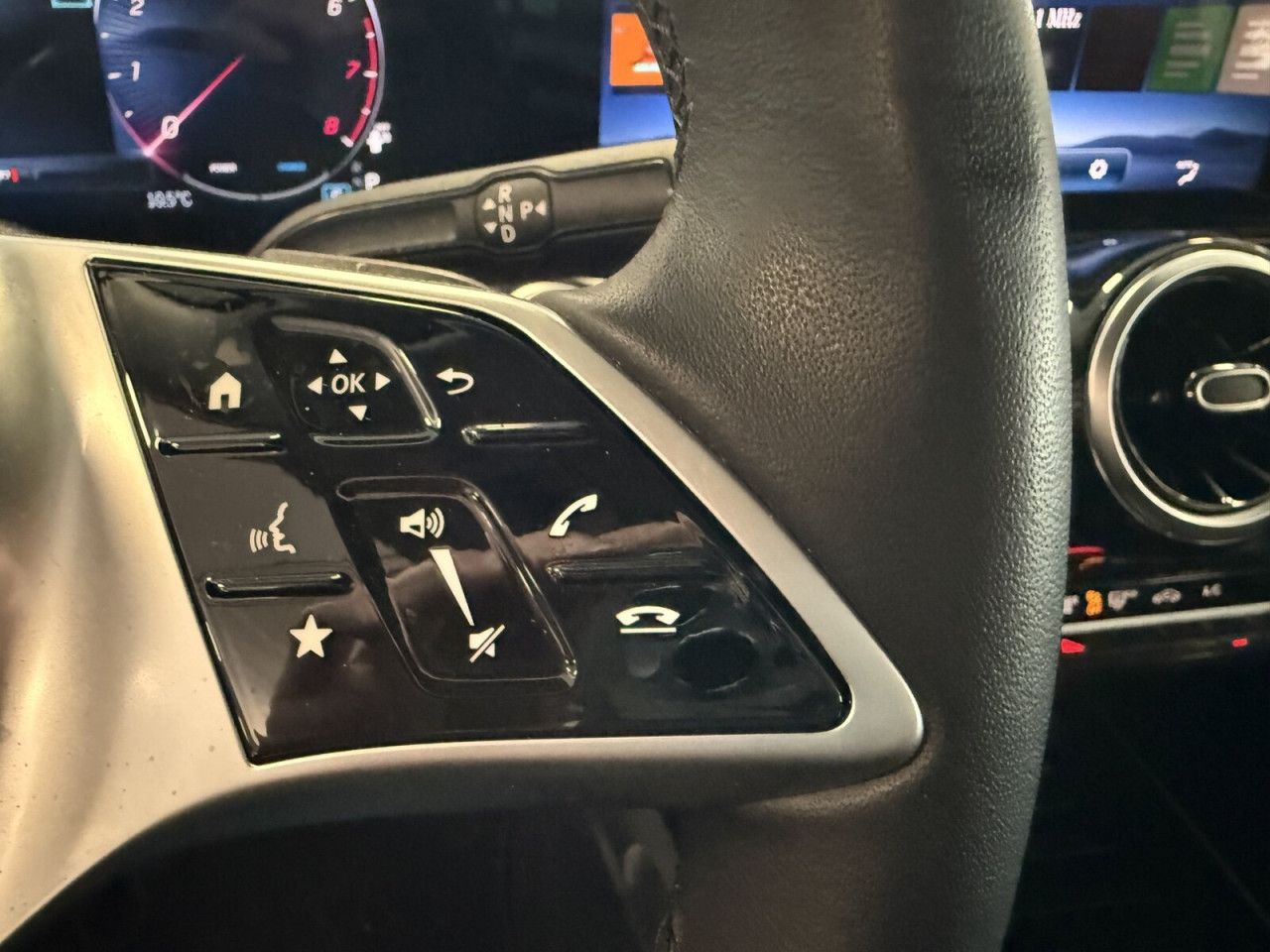 Mercedes-Benz GLB – Bild 13