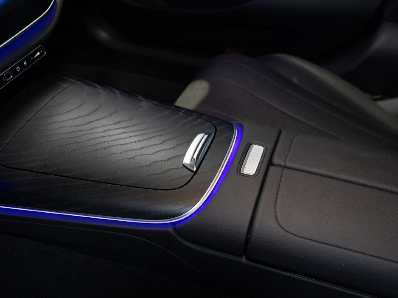 Mercedes-Benz E-Klasse – Bild 16