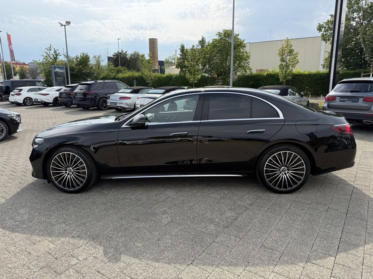Mercedes-Benz E-Klasse – Bild 11