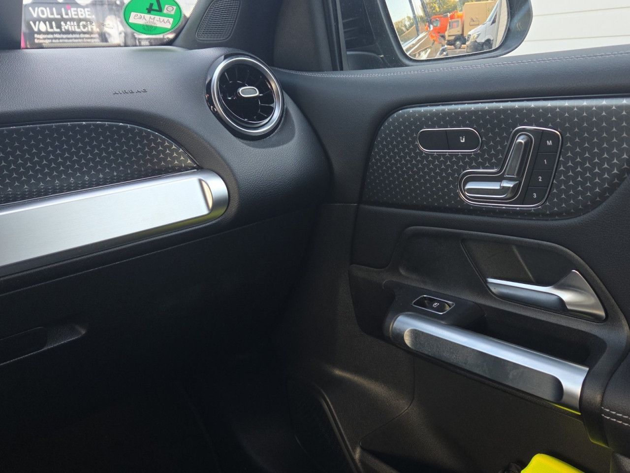 Mercedes-Benz GLB – Bild 13