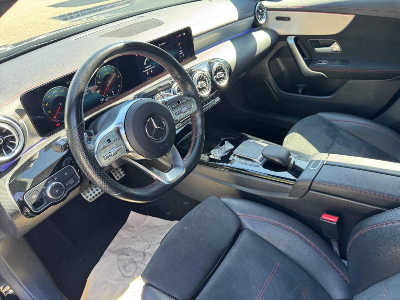 Photo du véhicule 18 / 18