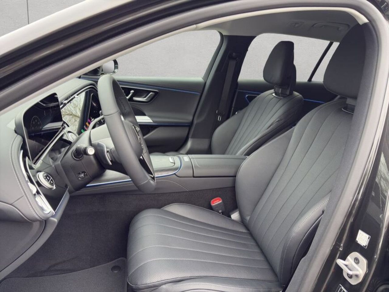 Mercedes-Benz E-Klasse – Bild 10