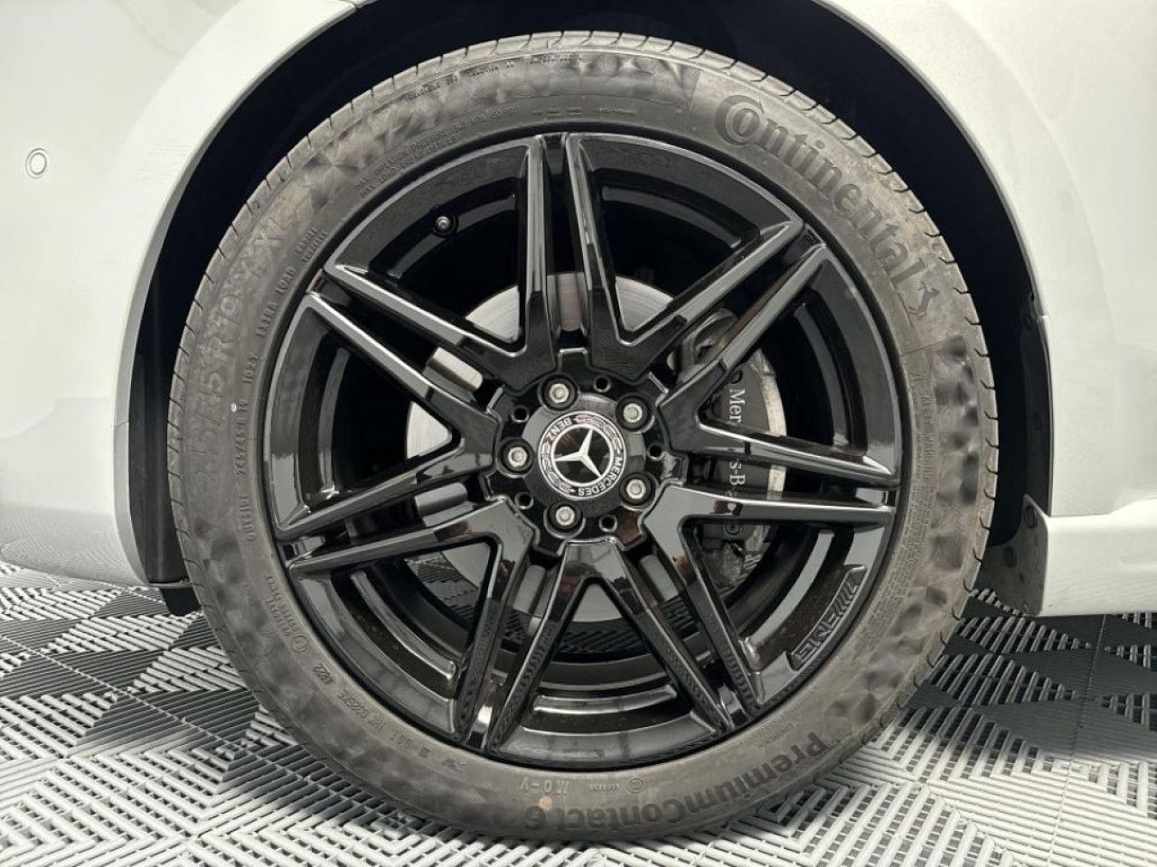 Zdjęcie pojazdu 12 / 18