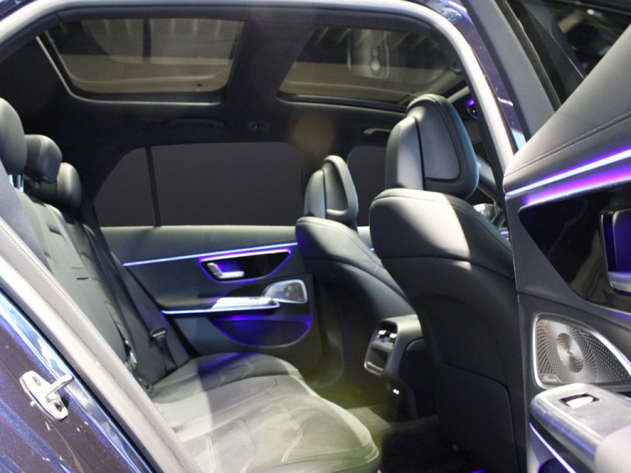 Mercedes-Benz E-Klasse – Bild 10