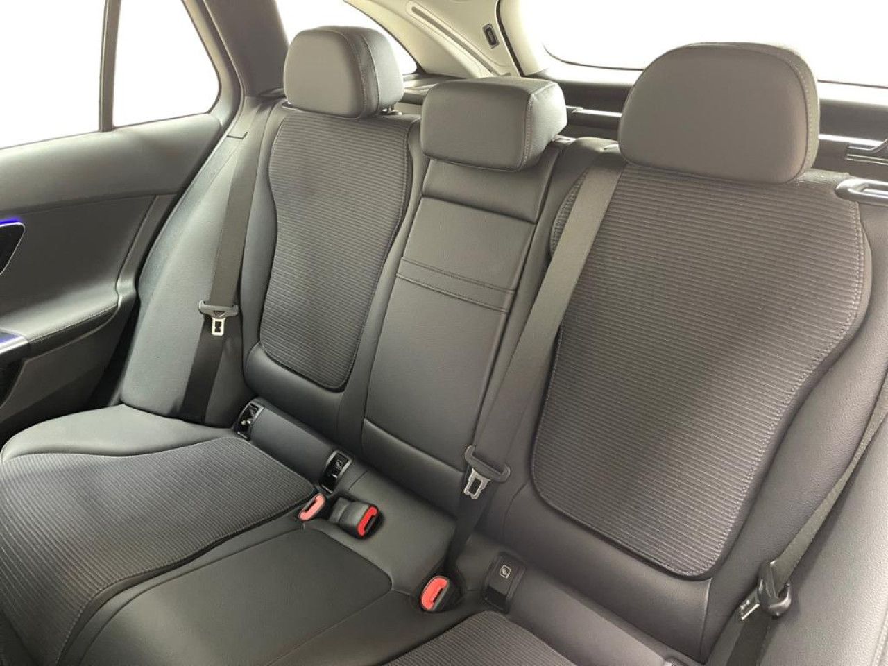 Mercedes-Benz C-Klasse – Bild 9